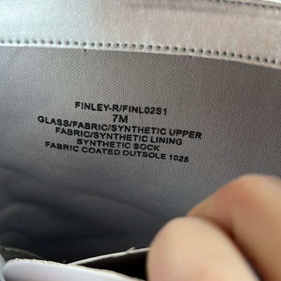 NWT Steve Madden stylish silver vegan booties 7 - Picture 7 of 10